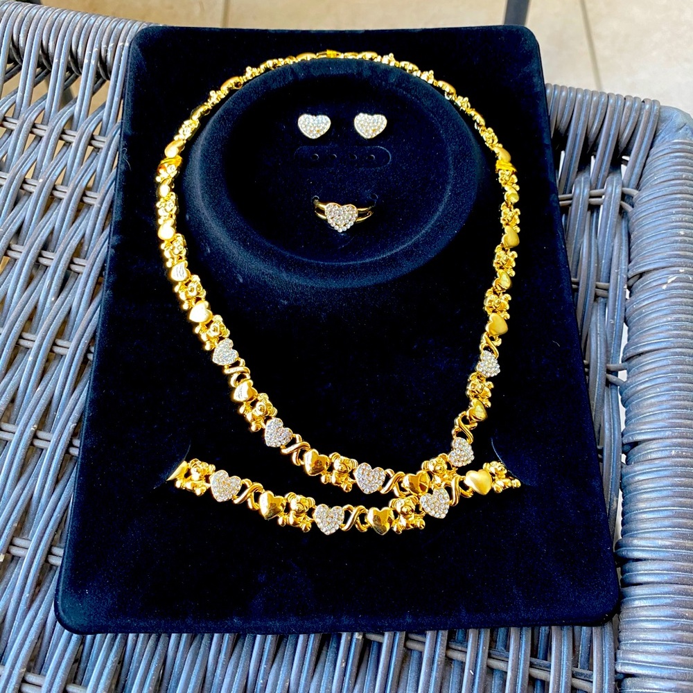 24K Gold plated necklace set!